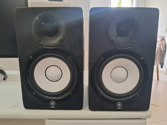 Yamaha HS-50 Monitor de Referência de Estúdio