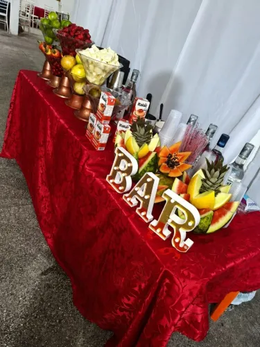 BARTENDER DRINKS EVENTOS  Whats CONTATO -->(71)9-8_6_1_5 - 0_8_9_3