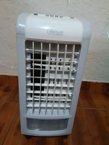OFERTA!! Climatizador cadênce ventilando e resfriando perfeitamente retirar na samambaia 