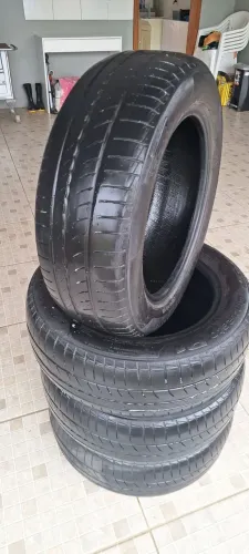 Pneus 185 60 15 Pirelli P1