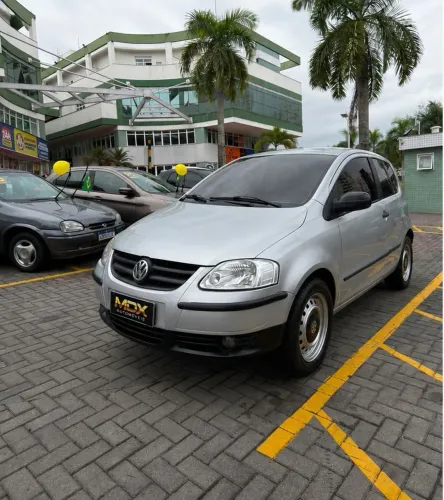 Volkswagen Fox City 1.0mi/ 1.0mi Total Flex 8V 3P 2009