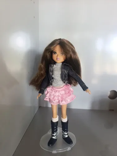 Boneca Moxie Girlz Sophina - Com Roupa e Botas Originais (Rara)