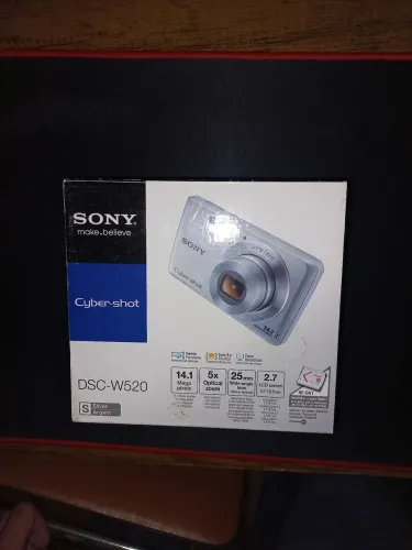 Sony Cybershot DSC-W520 14.1 megapixels nova na caixa ainda com etiqueta