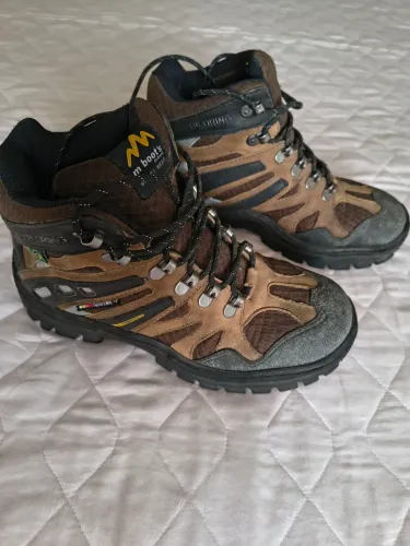 Bota Adventure Mboots Em Couro Cano Médio 38