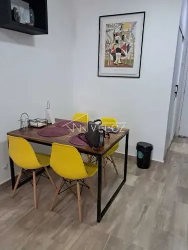 Kitnet/Conjugado : / Residencial / Centro