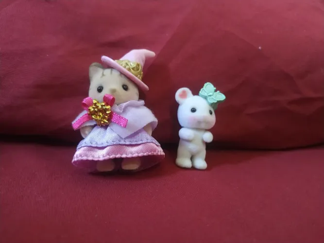 Bonecas Sylvanian families