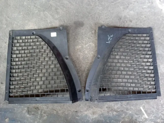 Par Grade Divisória Baú Fiat Fiorino 2008 Preto