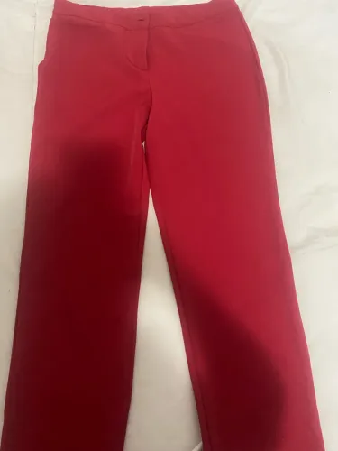 Calça vermelha de alfaiataria