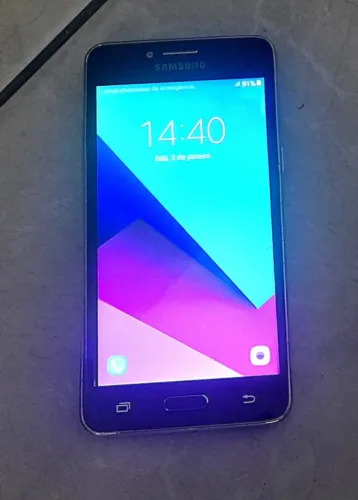 Vendo um celular Samsung Galaxy J2 Prime