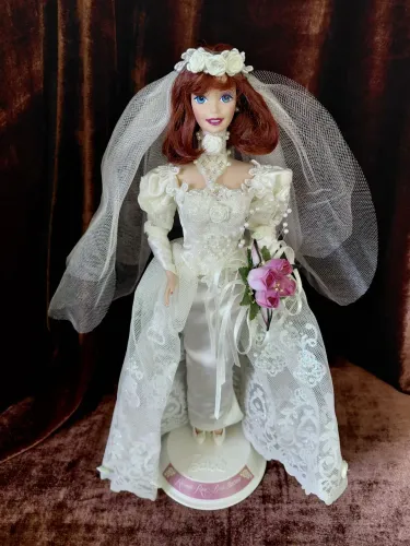 Barbie collector de porcelana Romântica Rose Bride