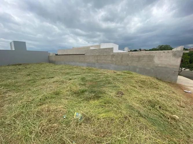 Terreno à venda com 250m² no Jardim Walter Aranha  Santa Bárbara dOeste/SP