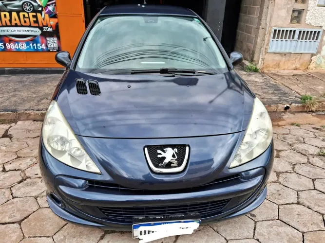 Peugeot 207 Sedan Passion XS 1.6 Flex 16V 4P AUT 2012