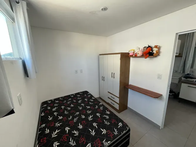 Alugo quarto