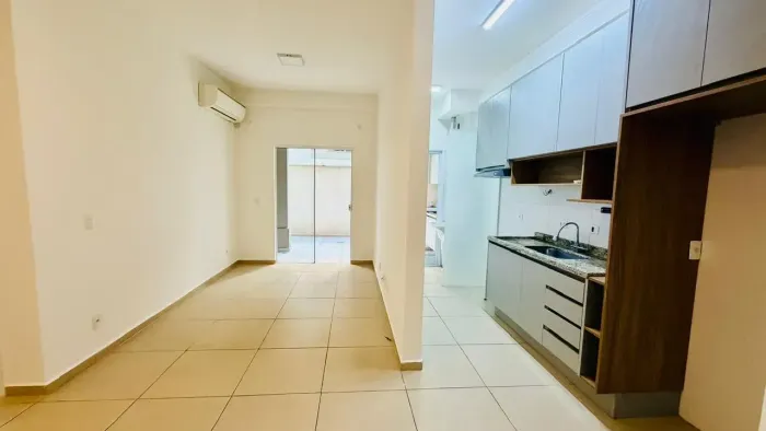 Apartamento para venda tem 80 metros quadrados com 2 quartos