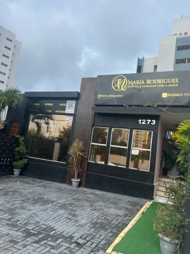 Salas comerciais e consultórios por hora