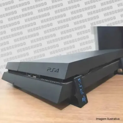 Ps4 fat com 2 controle originais