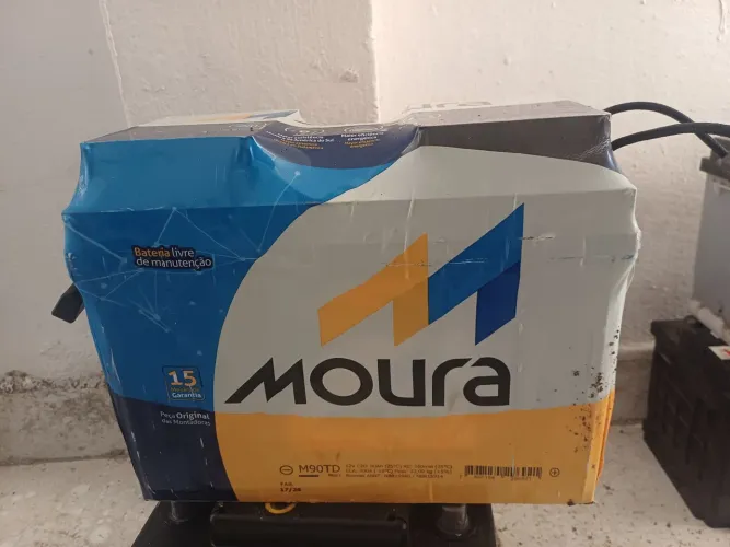 Bateria moura 90a td