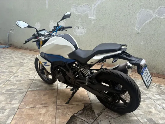 BMW G310R 