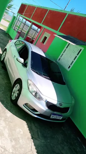 Kia Motors Cerato 1.6 16V Aut. 2013