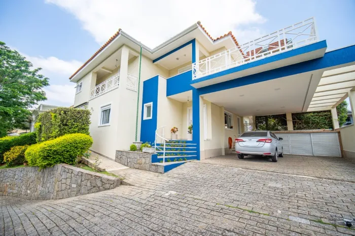 Casa com 4 dormitórios, sendo 2suítes para venda e locação - Granja Viana - Cotia - SP