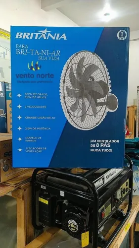 Ventilador De Parede Britânia Turbo 8 helices 127V 215W 