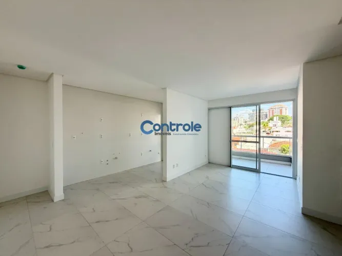 Apartamento com 2 quartos sendo uma suíte - Estreito - Florianópolis - SC