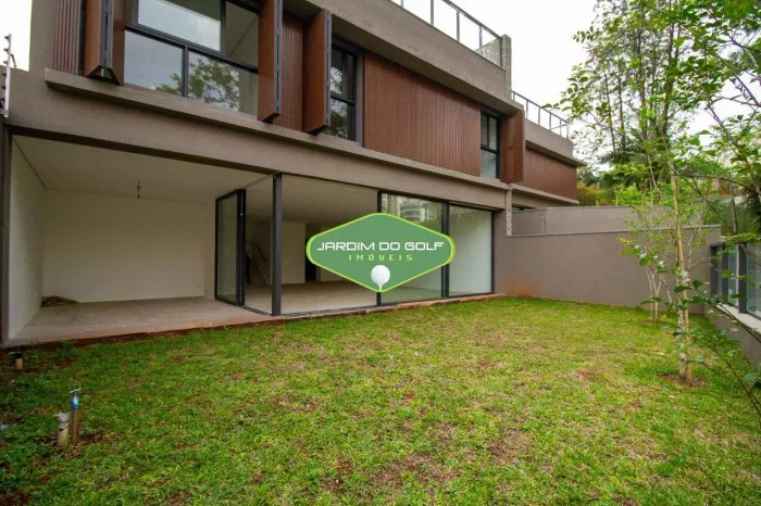 Casa em Condomínio no Real Parque | 4 Suítes | Apenas 5 Residências