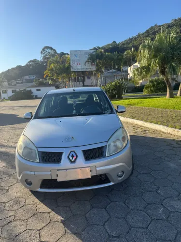 Renault Sandero Authentique Hi-flex 1.0 16V 5P 2009