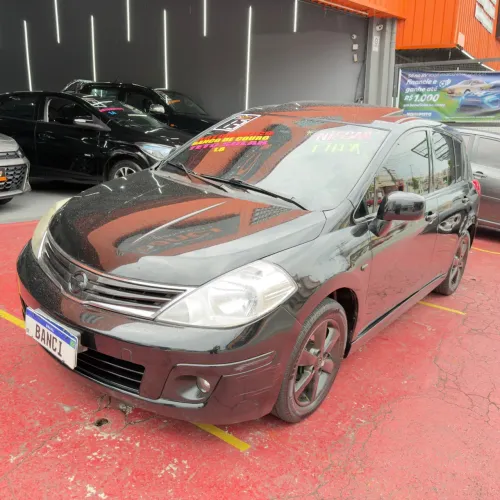 Nissan Tiida SL 1.8/1.8 Flex 16V Aut. 2013