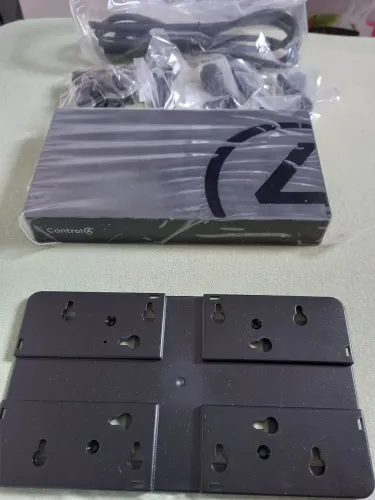 Control4 HC-250 Home Controller by Control4