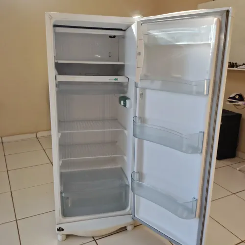 Geladeira 265 L