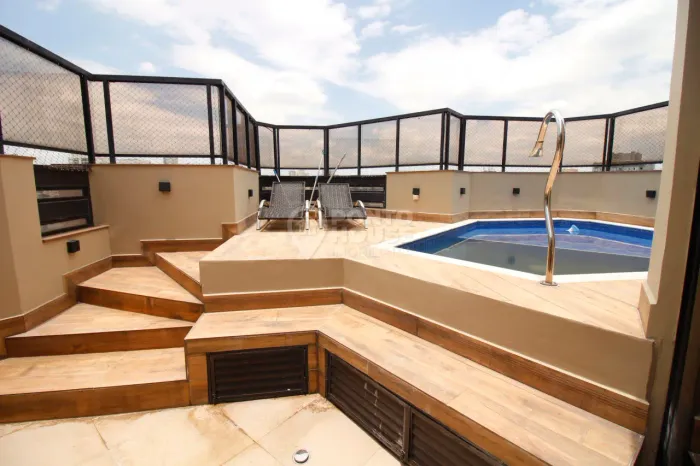 Cobertura com piscina à venda na Saúde 229m², 3 suítes, 3 vagas