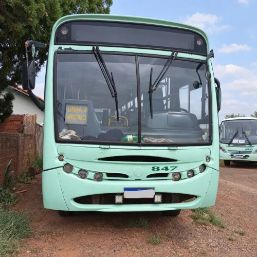 2008 Mercedes Benz 1722