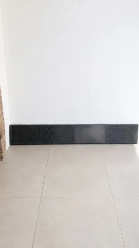 Balcão de mármore 1,80mx30cm