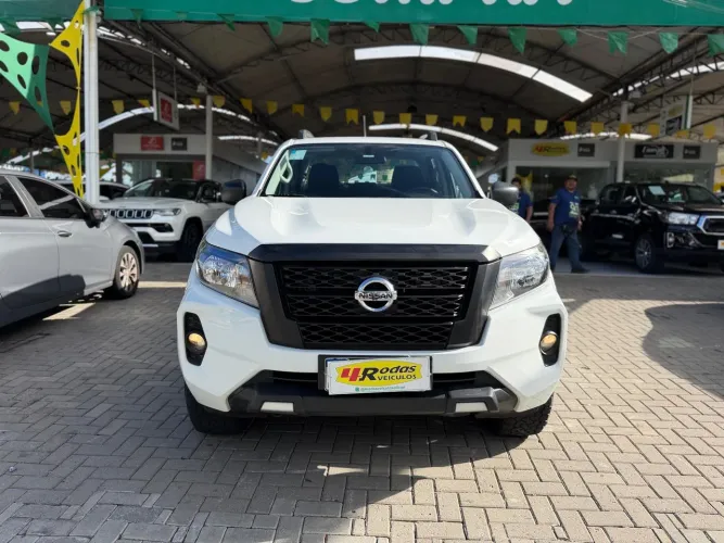 Nissan Frontier S CD 4X4 2.3 TB Diesel Mec. 2023