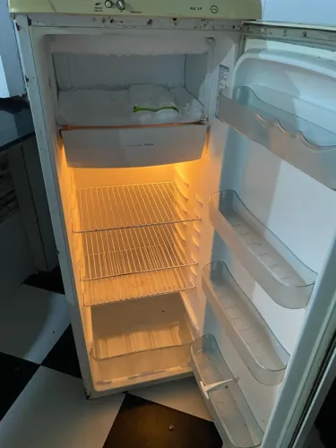Geladeira 400
