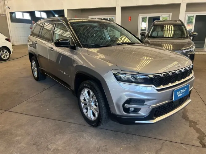 Jeep Commander Limited T270 1.3 TB Flex AUT 2025