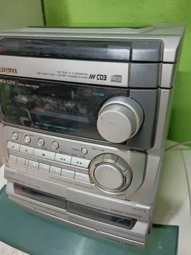 Som aiwa pra conserto ou retirada peças