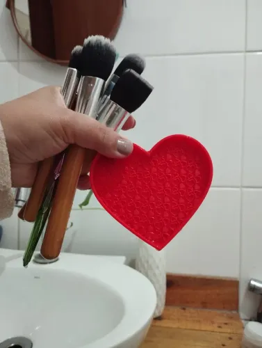 Clean blush - limpador de pincéis de maquiagem ?