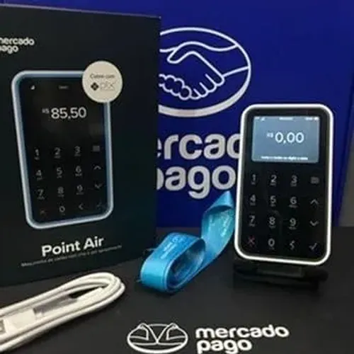 Vende se maquinha de cartão semi nova 