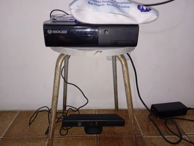 Vendo Xbox 360 super slim 2015 destravado