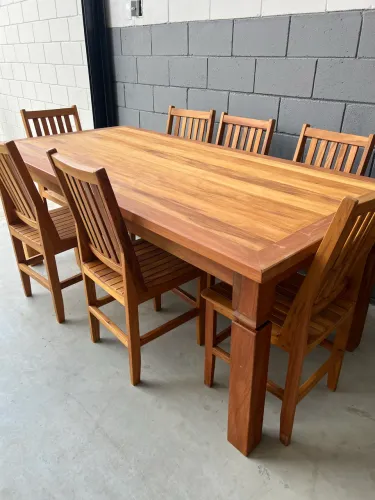 Mesa de Demolição 2,00 x 1,00 com 6 Cadeiras