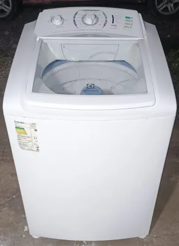 Vendo máquina d lavar Electrolux 12kls 110v
