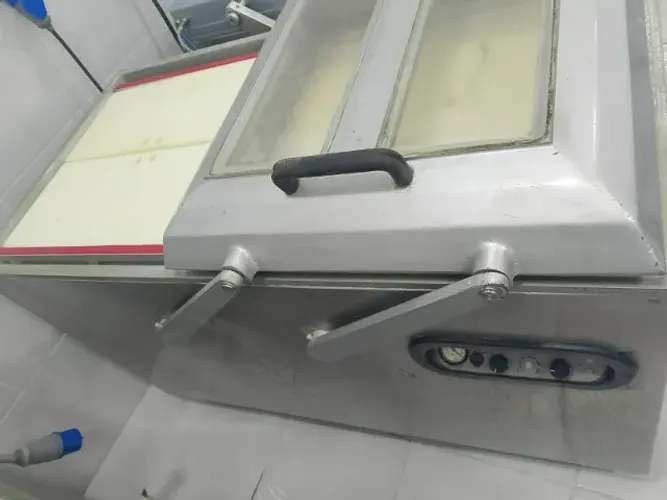 MÁQUINA SELADORA A VÁCUO MANUAL - À VENDA