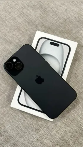 iPhone 15 normal 