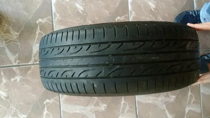 Roda com pneu Audi aro 16 /205/55R16