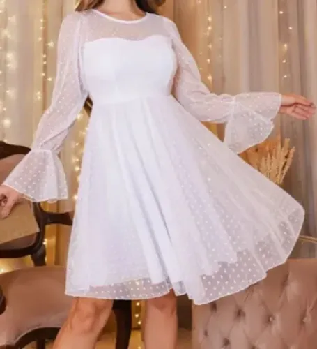 Vestido de Noiva,Tam P, com Tiara.