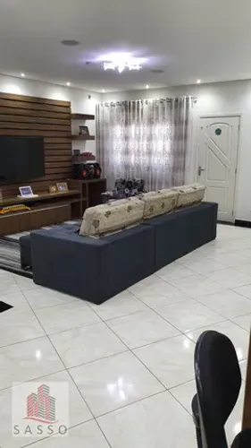 Vendo sobrado de condomínio na Vila Matilde.