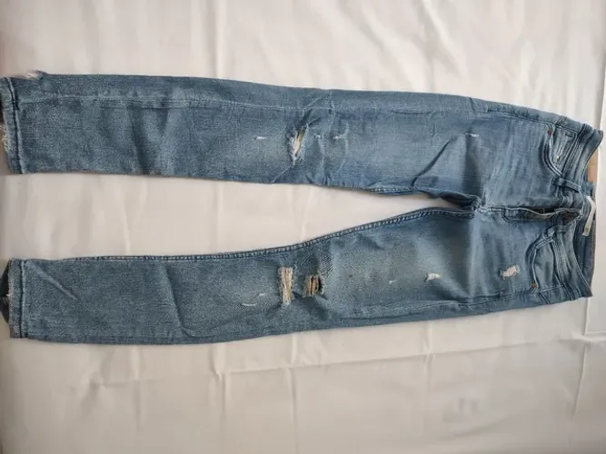 calça jeans zara