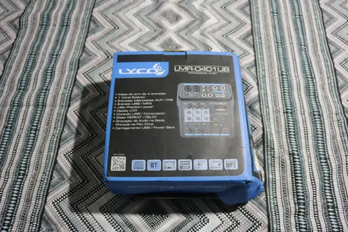 Mesa 4 Canais 0401 Usb Player Rec Bluetooth Efeito Interface